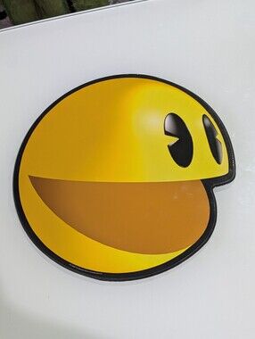 Bandai Namco Pac-Man Wood Wall Plaque Sign – 12" x 12" in Hanging Picture